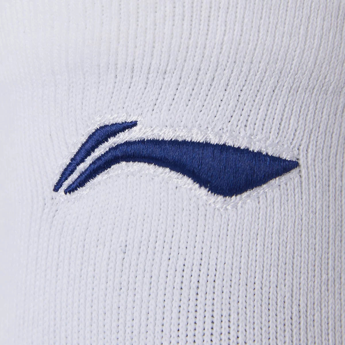 Li-Ning Mid Cut Socks (White/Black/Blue/Red)
